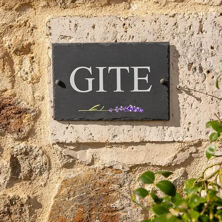 Menet Semesterbostad